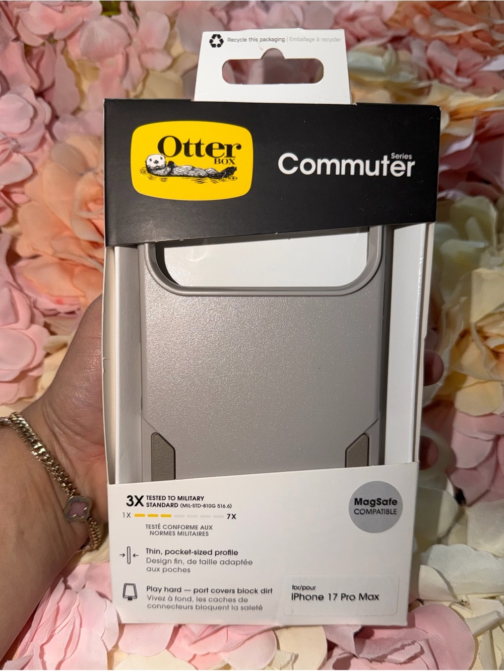 OtterBox Commuter Series iPhone 17 Pro Max Case - Gray and Dark Gray
